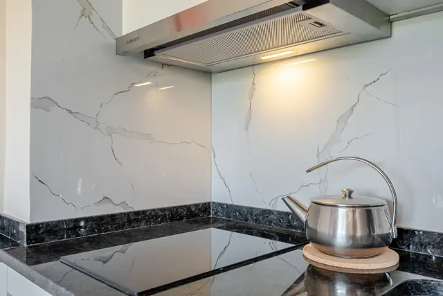 Placa e revestimento da kitchenette